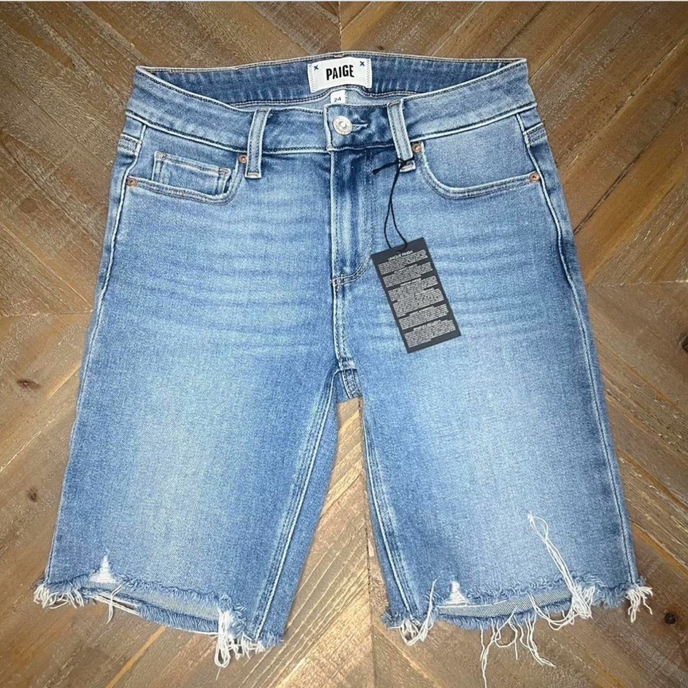 PAIGE Light Blue Denim Shorts Size‎ 24